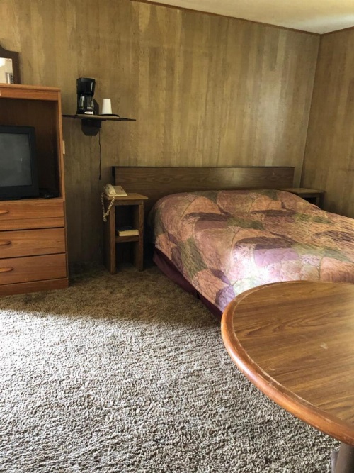 Coronado West Motel image 6